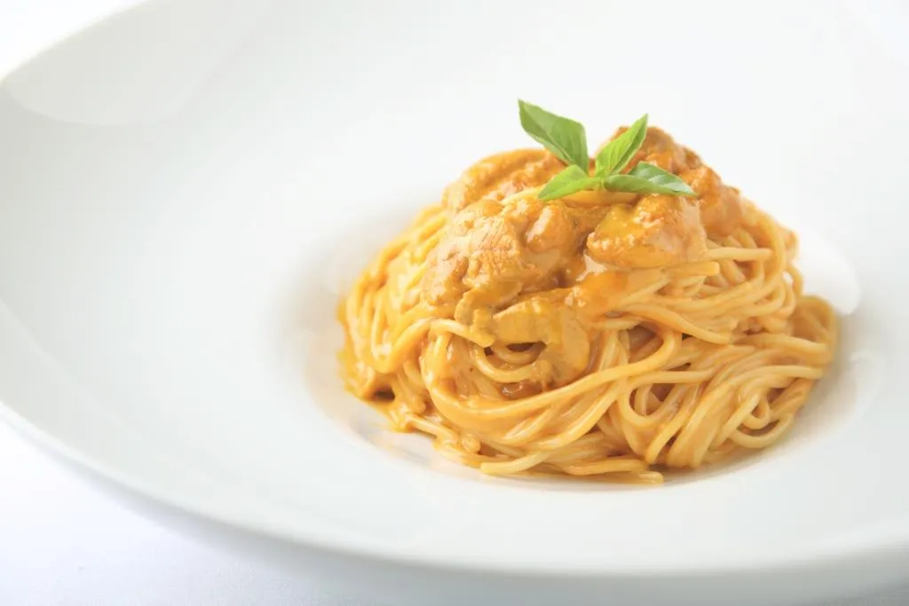 spaghetti ai ricci di mare（たっぷり生ウニとクリームソースのスパゲティ）